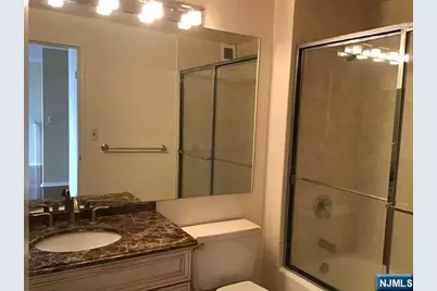 770 Anderson Avenue 14B #14B, Cliffside Park, NJ 07010 - Photo 9