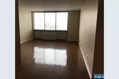 770 Anderson Avenue 14B #14B, Cliffside Park, NJ 07010 - Photo 3