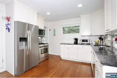 11 Evans Road, Cresskill, NJ 07626 - Photo 9