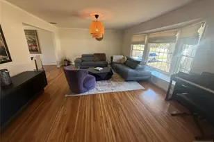 60 Eileen Dr, Mahwah, NJ 07430 - Photo 5