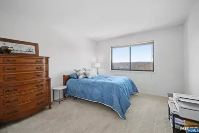 218 Indian Hollow Court, Mahwah, NJ 07430 - Photo 23