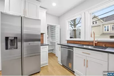 16 Munn Street 1 #1, Montclair, NJ 07042 - Photo 7