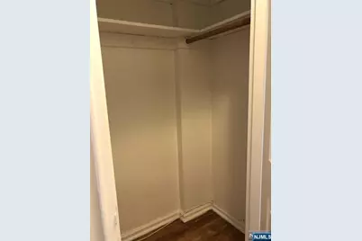 2205 N Central Road 5A #5A, Fort Lee, NJ 07024 - Photo 9