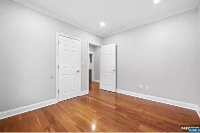 16 Munn Street 2 #2, Montclair, NJ 07042 - Photo 5