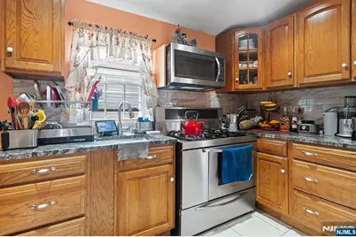 356 Sherman Street 2 #2, Passaic, NJ 07055 - Photo 7