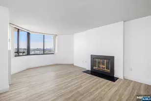 1705 Harmon Cove Tower, Secaucus, NJ 07094 - Photo 15