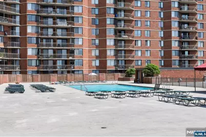 1705 Harmon Cove Tower, Secaucus, NJ 07094 - Photo 47