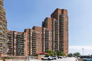 1705 Harmon Cove Tower, Secaucus, NJ 07094 - Photo 45