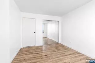 1705 Harmon Cove Tower, Secaucus, NJ 07094 - Photo 31