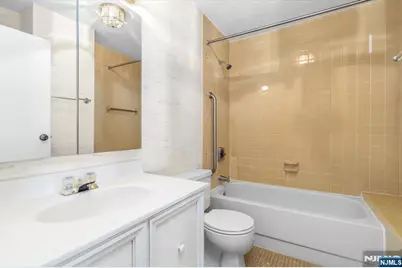 1705 Harmon Cove Tower, Secaucus, NJ 07094 - Photo 23