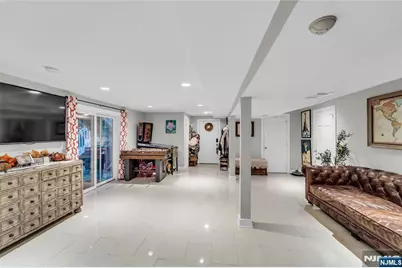 305 Westwind Court, Norwood, NJ 07648 - Photo 29