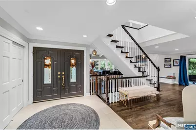 305 Westwind Court, Norwood, NJ 07648 - Photo 3