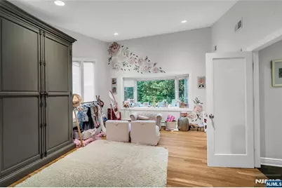 305 Westwind Court, Norwood, NJ 07648 - Photo 27