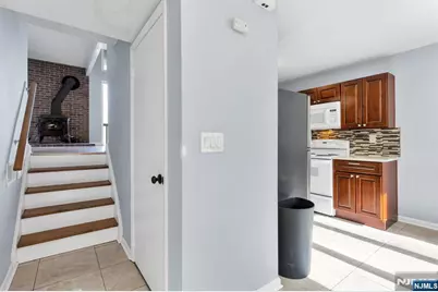 9 Village Way 6 #6, Vernon, NJ 07462 - Photo 9