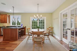 577 Ridgewood Rd, Washington Township, NJ 07676 - Photo 7