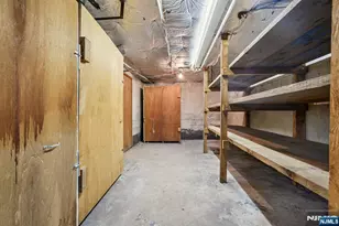 397 Oak St, Ridgefield, NJ 07657 - Photo 29