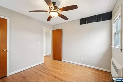 397 Oak Street, Ridgefield, NJ 07657 - Photo 11