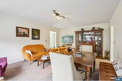 397 Oak Street, Ridgefield, NJ 07657 - Photo 13