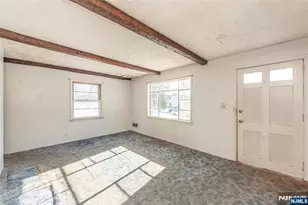 35 Beechwood Dr, Wayne, NJ 07470 - Photo 5