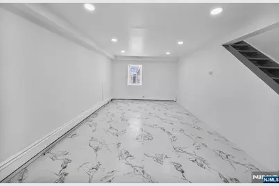 600 Studio Road, Ridgefield, NJ 07657 - Photo 21