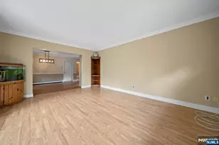 26 Wostbrock Ln, Midland Park, NJ 07432 - Photo 9