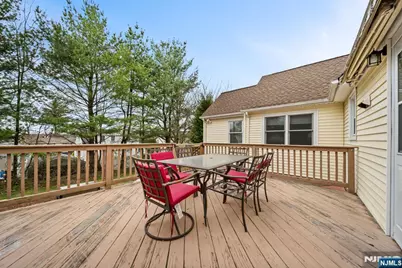 26 Wostbrock Lane, Midland Park, NJ 07432 - Photo 19