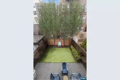 110 Park Avenue 1 #1, Hoboken, NJ 07030 - Photo 33