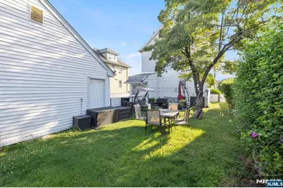 418 Taylor Avenue, Hackensack, NJ 07601 - Photo 25