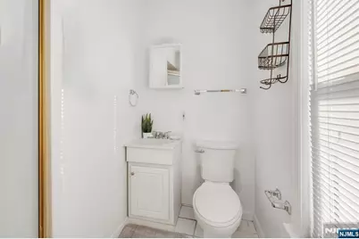 418 Taylor Avenue, Hackensack, NJ 07601 - Photo 21