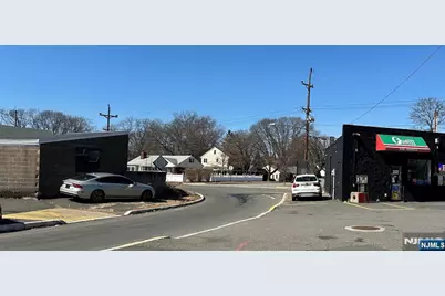 24-28B Maple Avenue, Fair Lawn, NJ 07410 - Photo 9