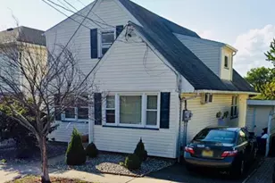 639 8th St, Lyndhurst Township, NJ 07071 - Photo 1