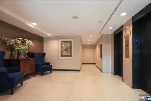 2077 Center Ave 20J, Fort Lee, NJ 07024 - Photo 3