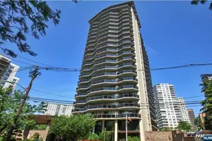 2077 Center Ave 20J, Fort Lee, NJ 07024 - Photo 1