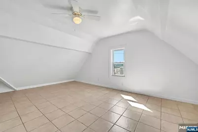 30 Columbia Terrace 2 #2, Edgewater, NJ 07020 - Photo 13