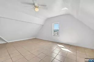 30 Columbia Terrace 2, Edgewater, NJ 07020 - Photo 13