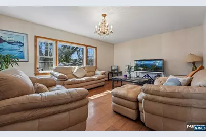 140 Francisco Avenue, Rutherford, NJ 07070 - Photo 3