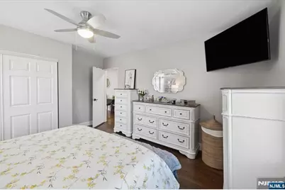 8300 Boulevard East 4G #4G, North Bergen, NJ 07047 - Photo 7