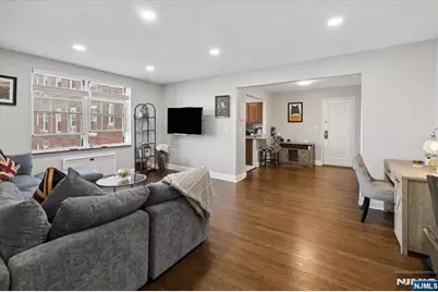 8300 Boulevard East 4G #4G, North Bergen, NJ 07047 - Photo 5