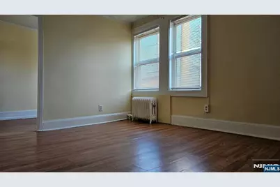 18 Forest Avenue 2 Fl #2 Fl, Englewood, NJ 07631 - Photo 5