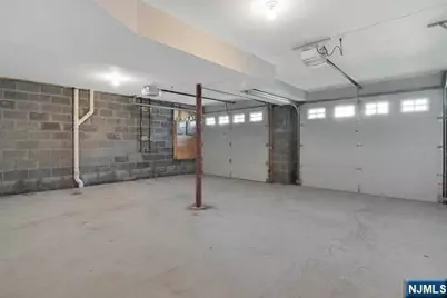 734 2nd Avenue 1 #1, Lyndhurst Township, NJ 07071 - Photo 17