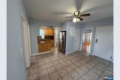 48 Stein Avenue 1 #1, Wallington, NJ 07057 - Photo 11