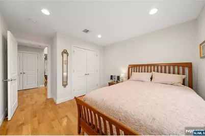 463 8th Street B #B, Palisades Park, NJ 07650 - Photo 23