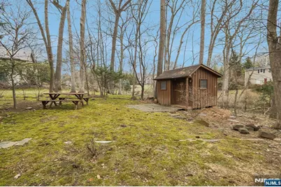 185 Beechwood Road, Ridgewood, NJ 07450 - Photo 33