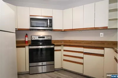 1478 Westgate Drive, Fort Lee, NJ 07024 - Photo 5