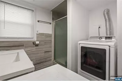 107 Summit Avenue, Garfield, NJ 07026 - Photo 23