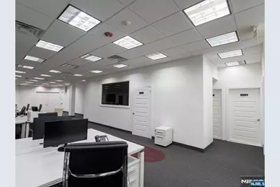 801 Palisade Avenue, Fort Lee, NJ 07024 - Photo 5