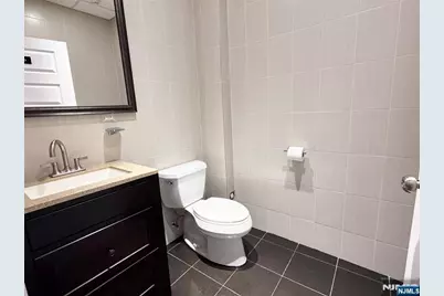 801 Palisade Avenue, Fort Lee, NJ 07024 - Photo 9