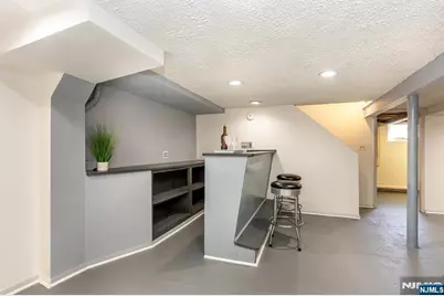 144 Redwood Avenue, Wayne, NJ 07470 - Photo 17