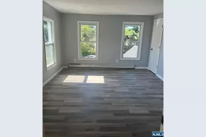 210-212 Temple Street, Paterson, NJ 07522 - Photo 7