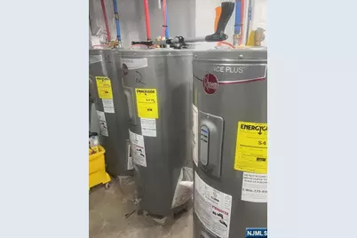 210-212 Temple Street, Paterson, NJ 07522 - Photo 11